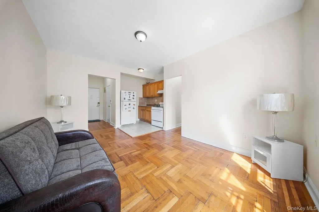 1372 Shakespeare Avenue Bronx NY 10452