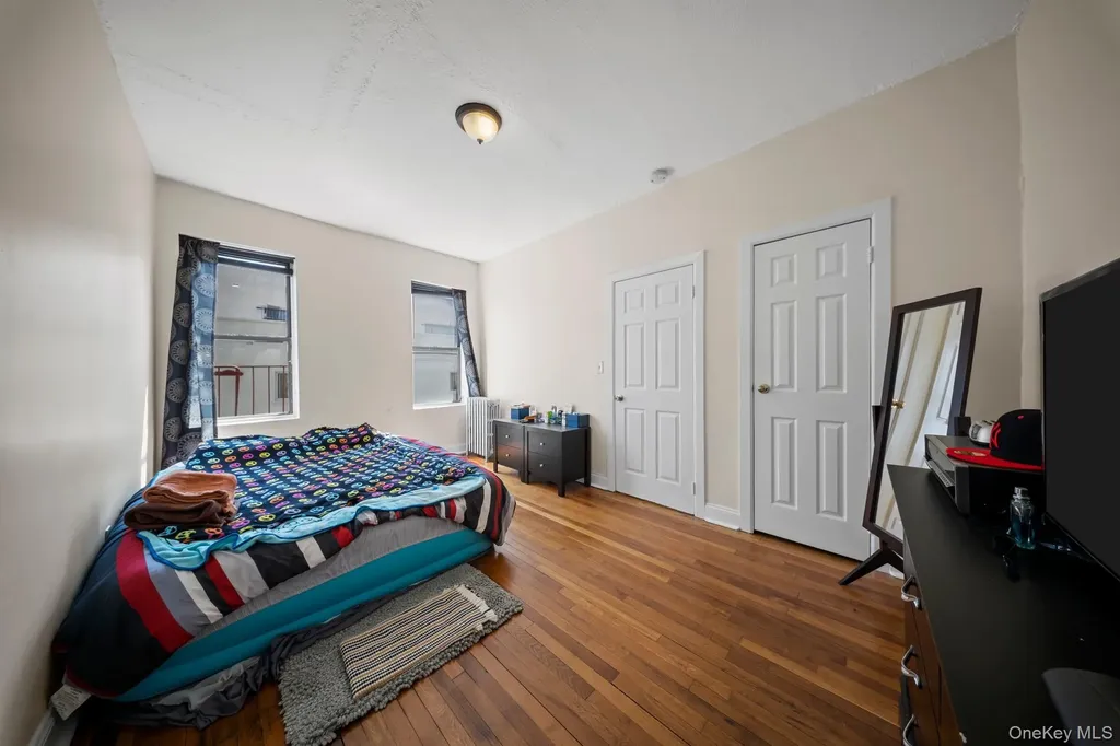 1372 Shakespeare Avenue Bronx NY 10452