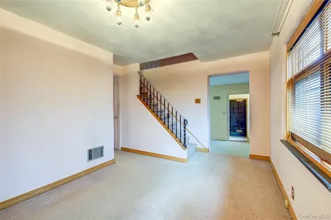 61-20 214 Street Bayside NY 11364