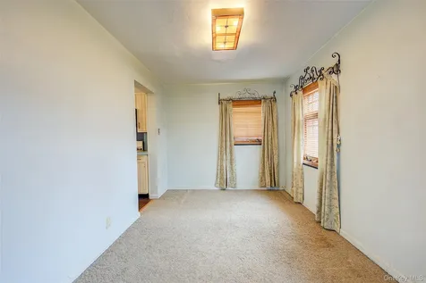 61-20 214 Street Bayside NY 11364