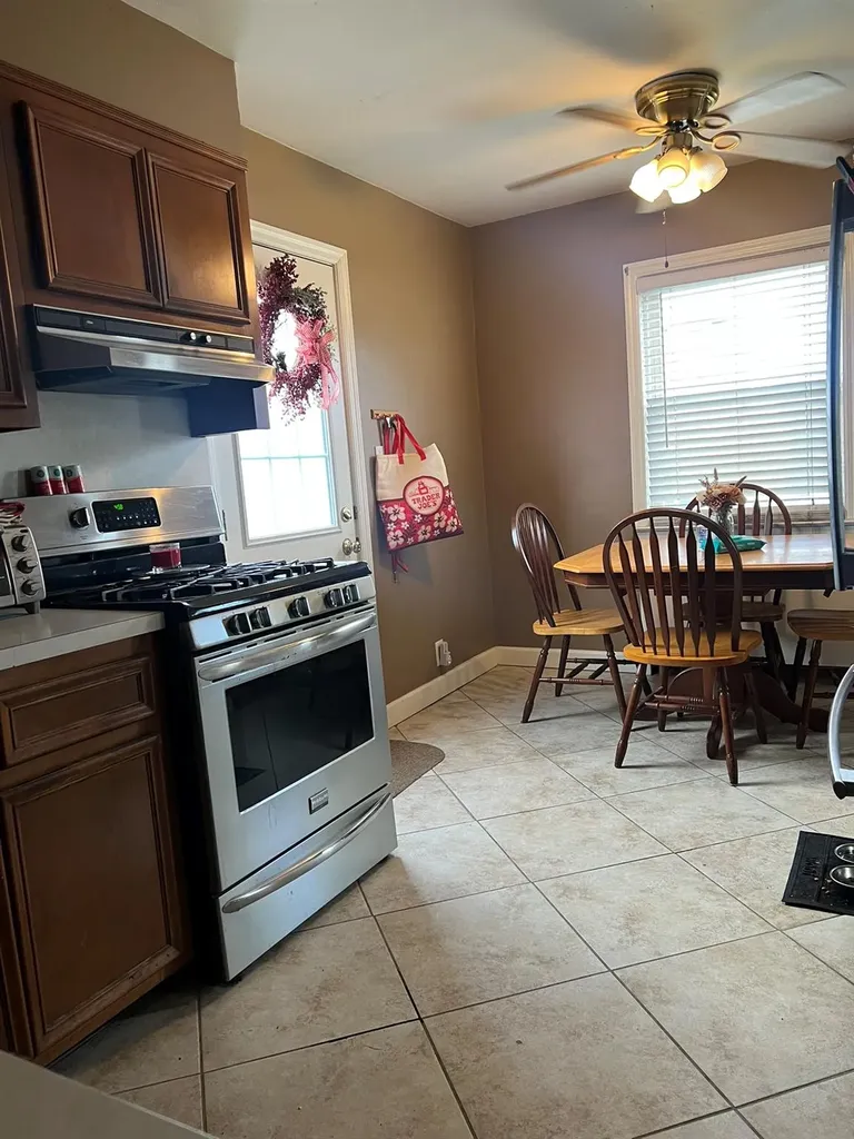 220 Raff Avenue Mineola NY 11501