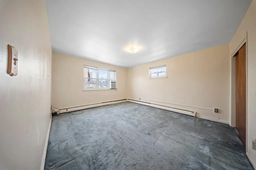 2019 Givan Avenue Bronx NY 10475