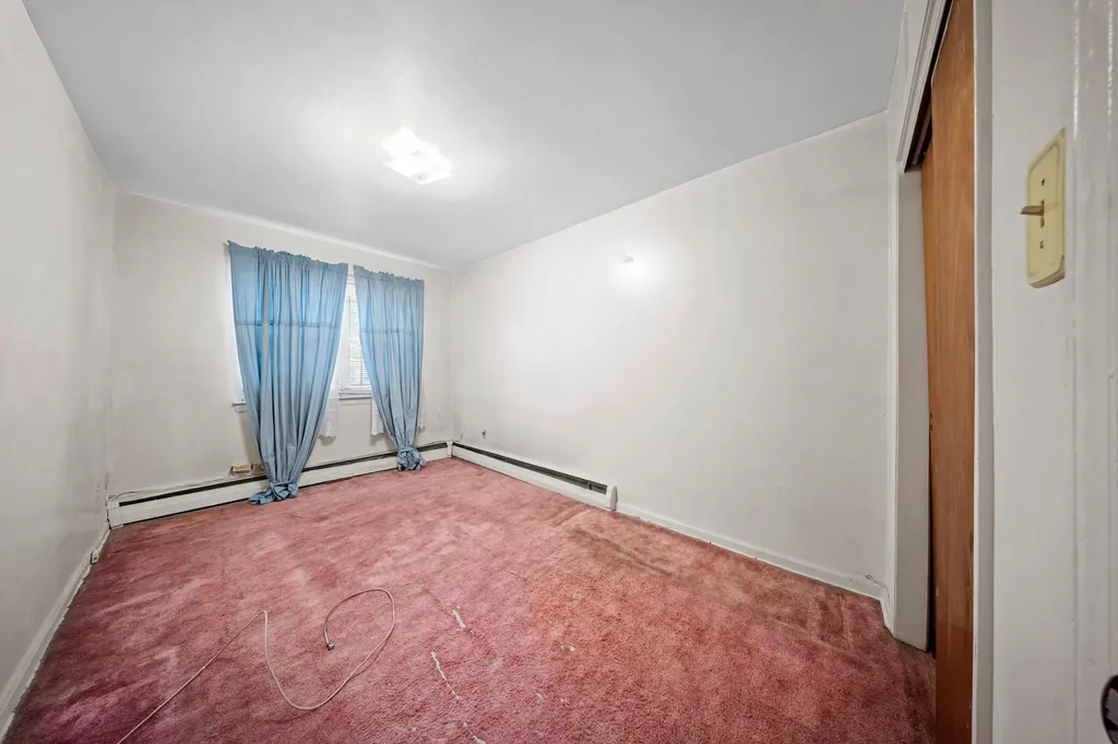 2019 Givan Avenue Bronx NY 10475