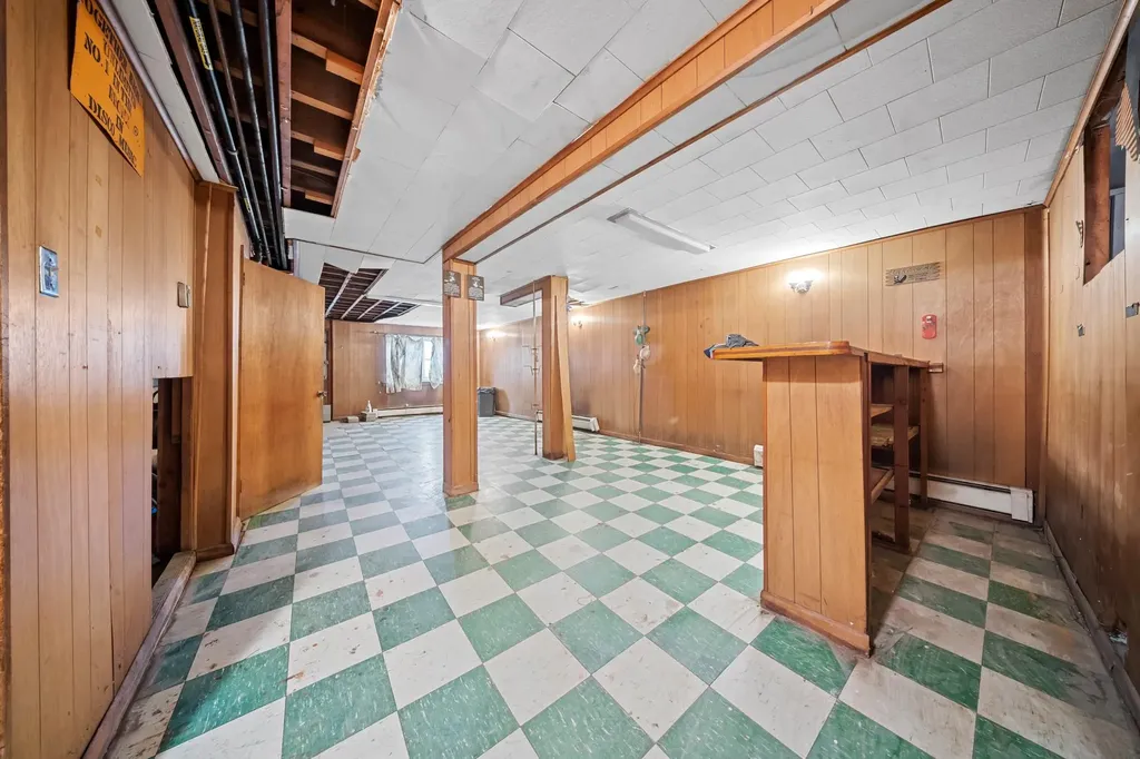 2019 Givan Avenue Bronx NY 10475