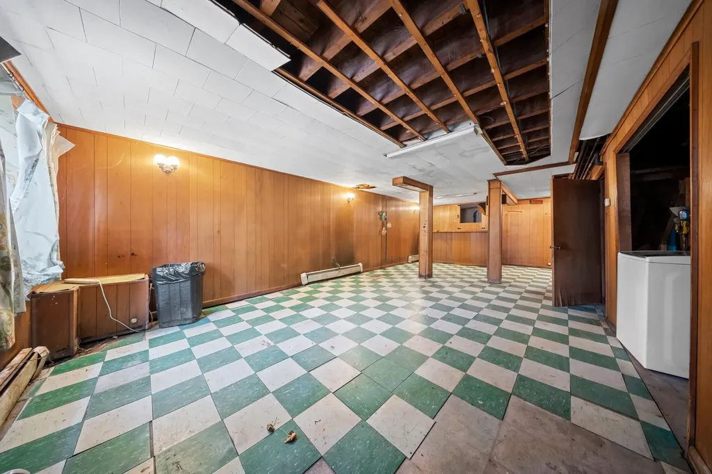 2019 Givan Avenue Bronx NY 10475