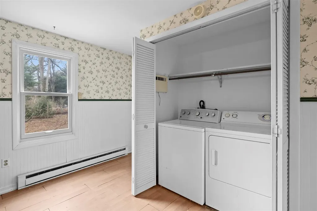 6 Amherst Street Red Hook NY 12571