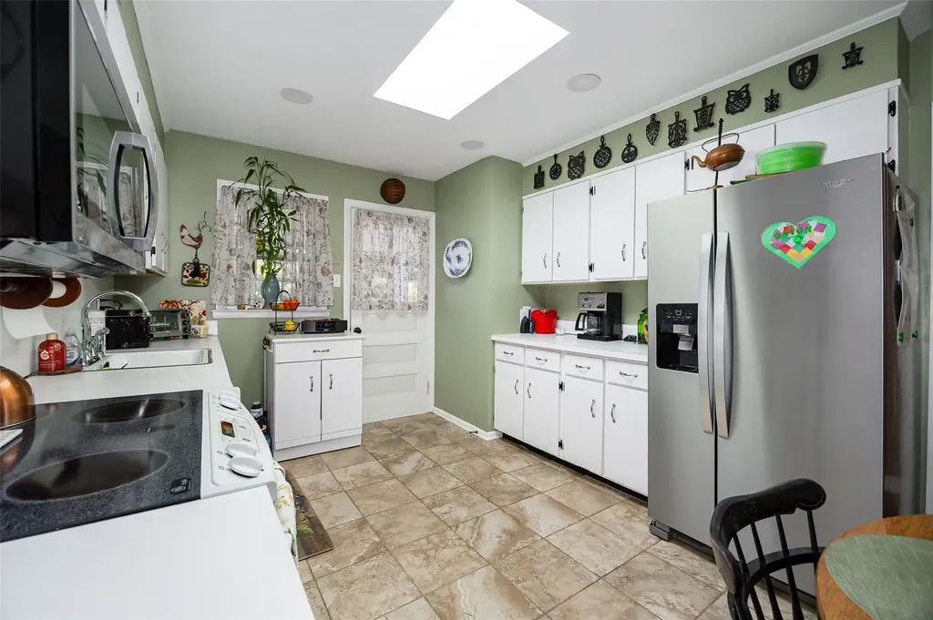3 Saint Annes Road Poughkeepsie NY 12601
