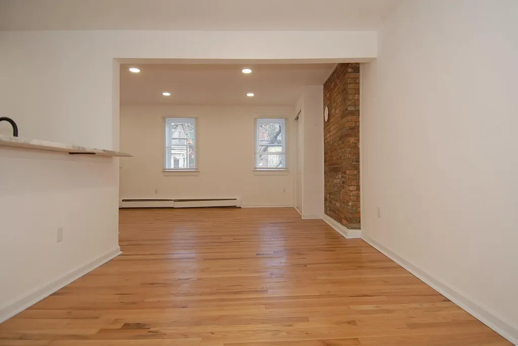 37 S Perry Street Poughkeepsie NY 12601
