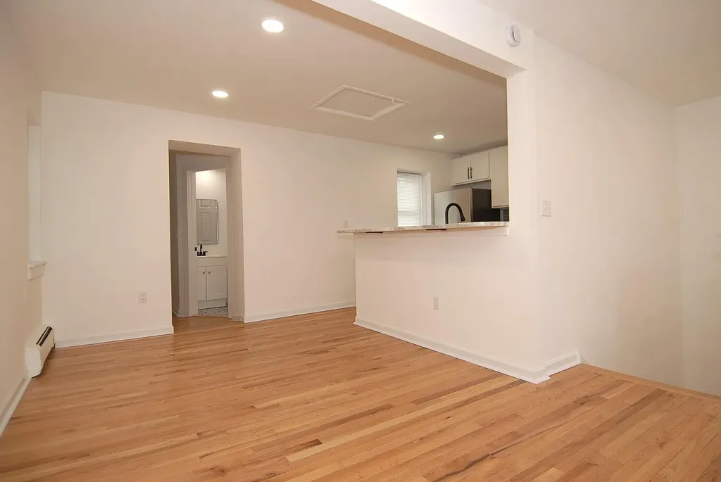 37 S Perry Street Poughkeepsie NY 12601