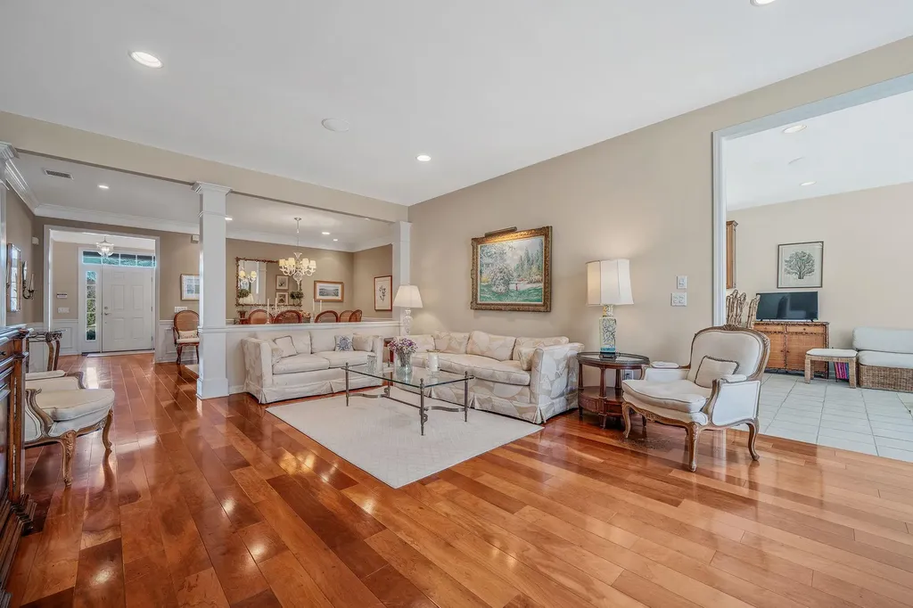143 Scott Drive W Westhampton NY 11977