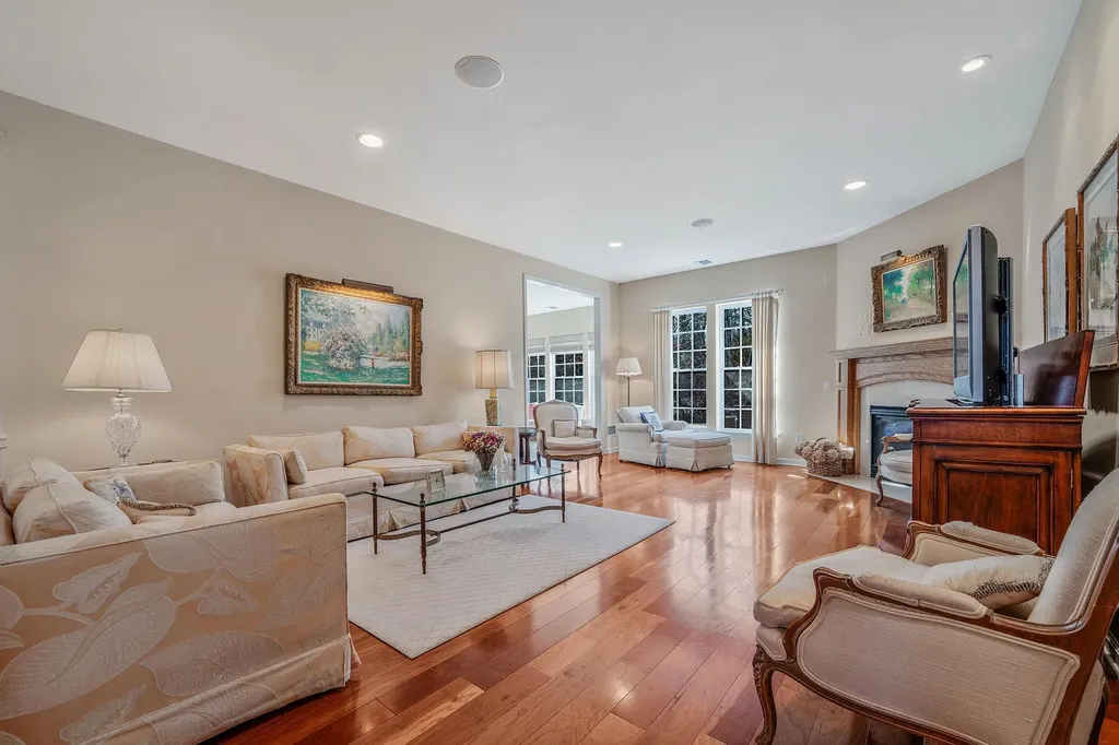 143 Scott Drive W Westhampton NY 11977