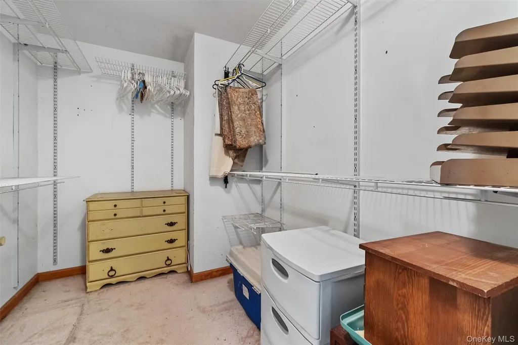59 Glenacom Road Mahopac NY 10541