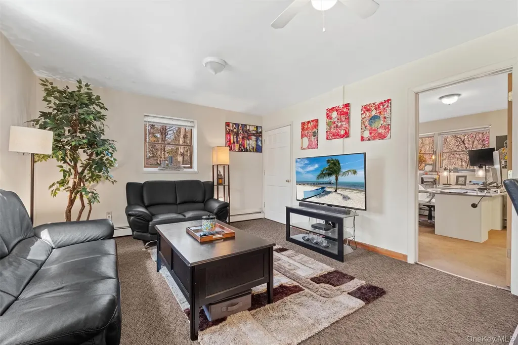 59 Glenacom Road Mahopac NY 10541