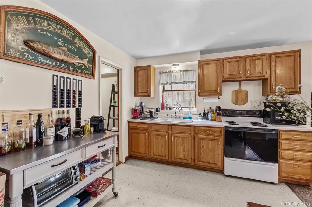 59 Glenacom Road Mahopac NY 10541