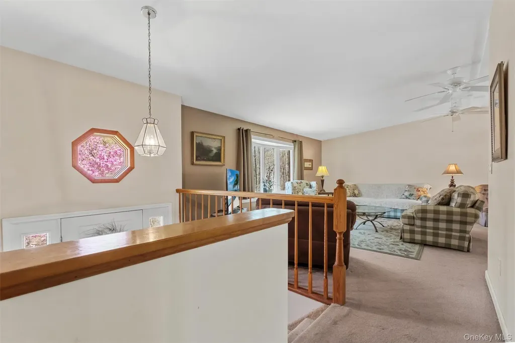 59 Glenacom Road Mahopac NY 10541