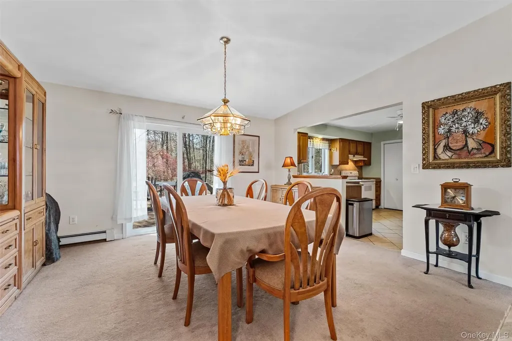 59 Glenacom Road Mahopac NY 10541