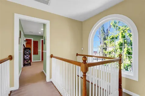 8 Pine Street Bayport NY 11705