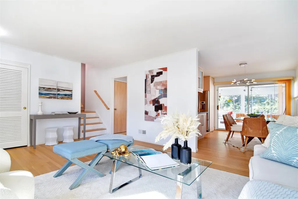 435 Carol Place Pelham NY 10803