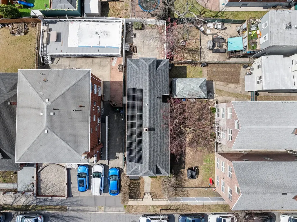 1555 Robertson Place Bronx NY 10465