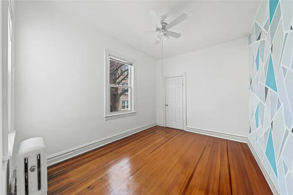 1555 Robertson Place Bronx NY 10465