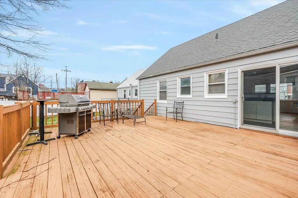 3042 Harding Avenue Bronx NY 10465