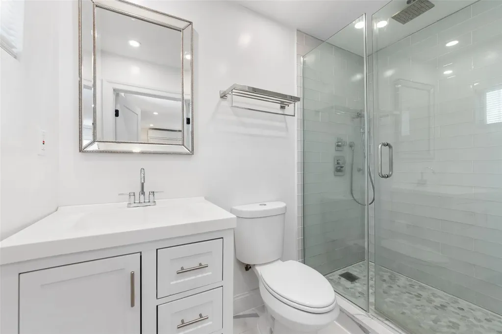732 Jackie Lane Baldwin NY 11510