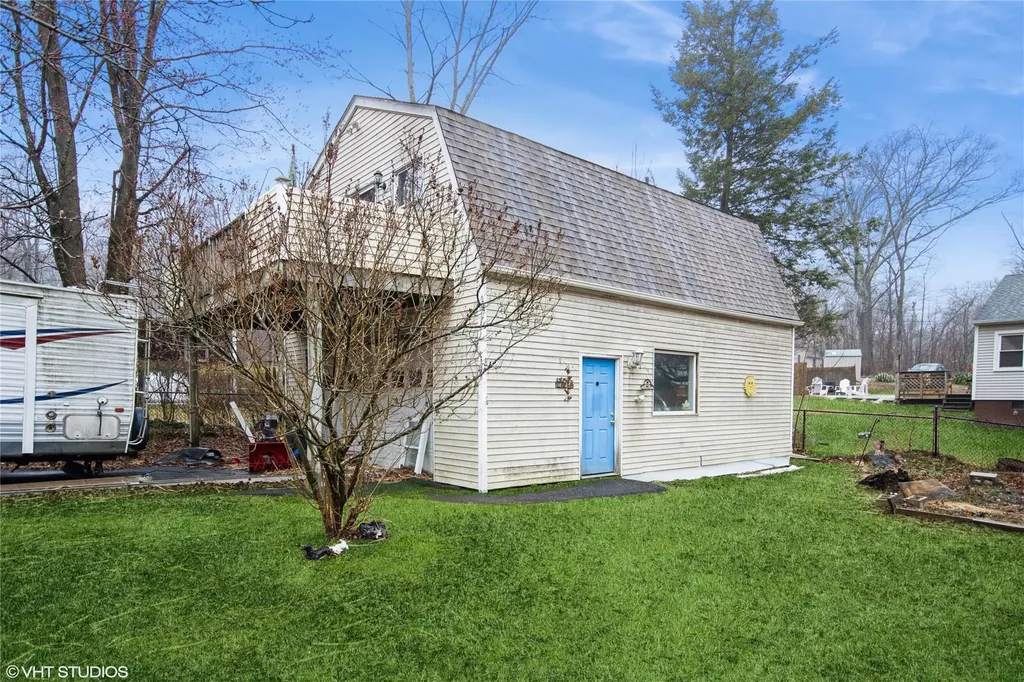 62 Slater Road Patterson NY 12563