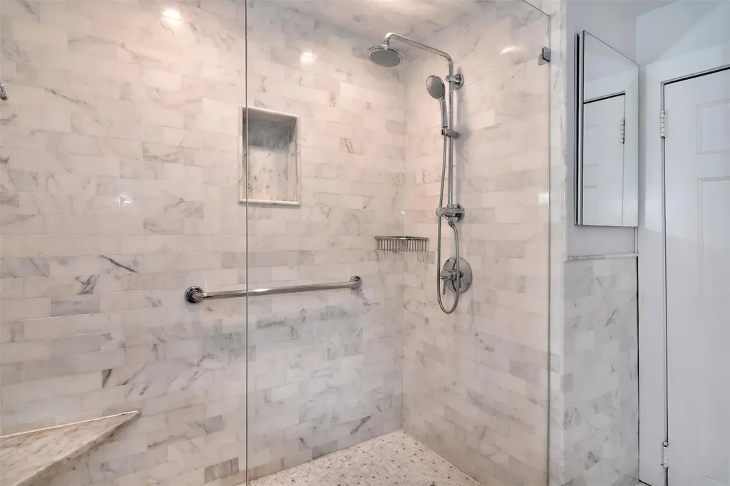 146 Pondfield Road W Bronxville NY 10708