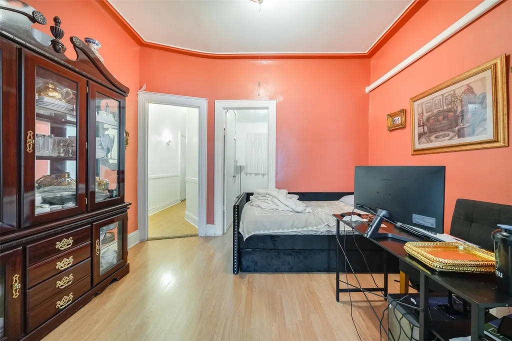 59-29 69th Avenue Ridgewood NY 11385