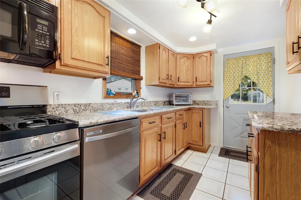 47 Pine Avenue Ossining NY 10562