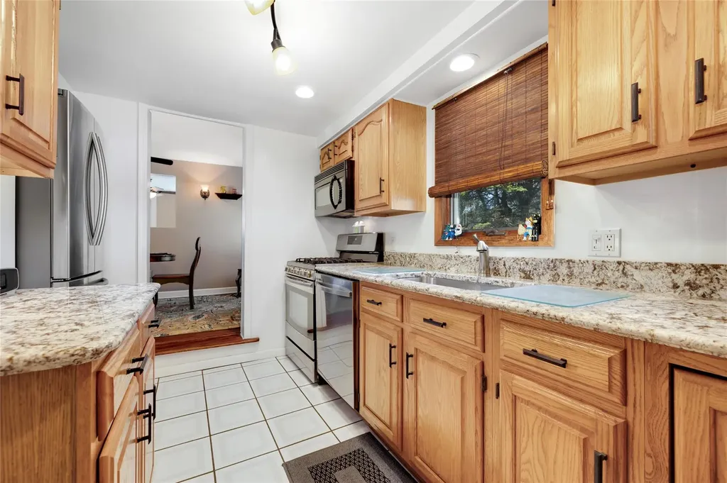 47 Pine Avenue Ossining NY 10562