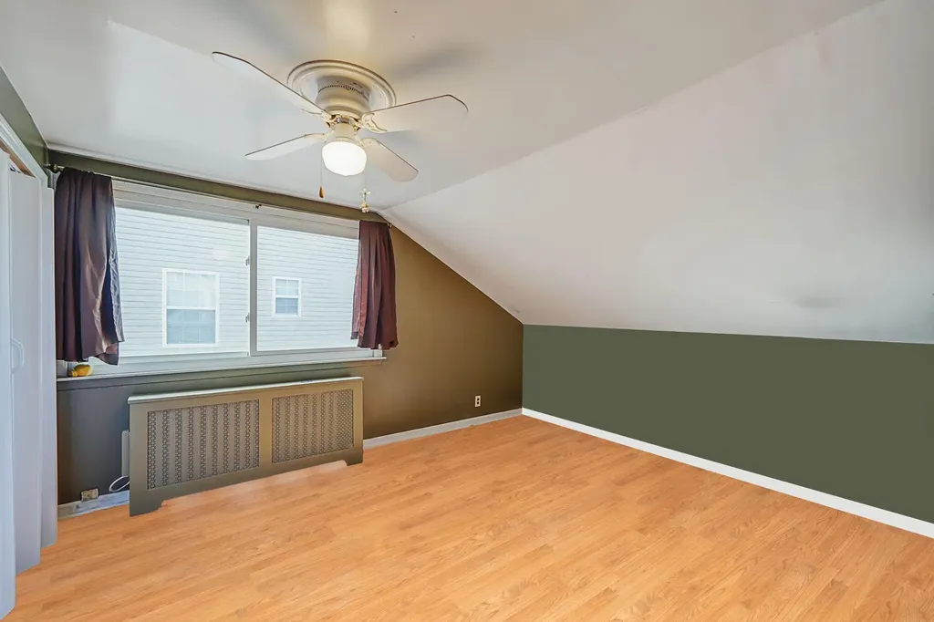 43 Coolidge Avenue Amity Harbor NY 11701