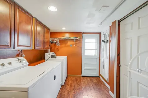 43 Coolidge Avenue Amity Harbor NY 11701