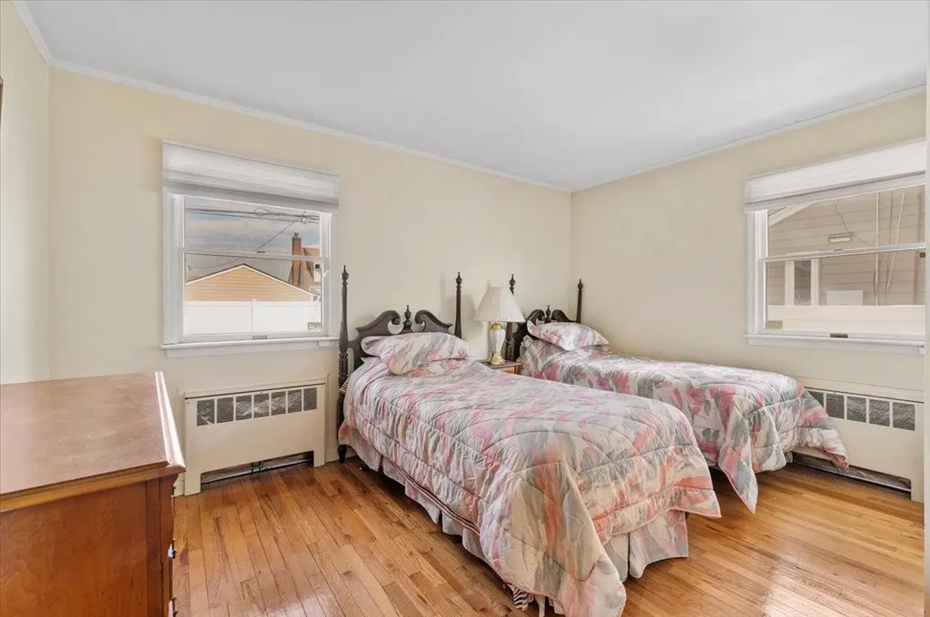 7 Cheshire Road Bethpage NY 11714