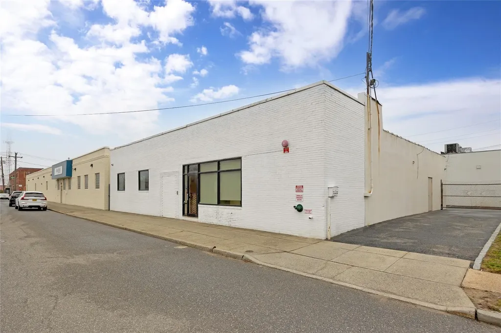 169 Liberty Avenue Mineola NY 11501