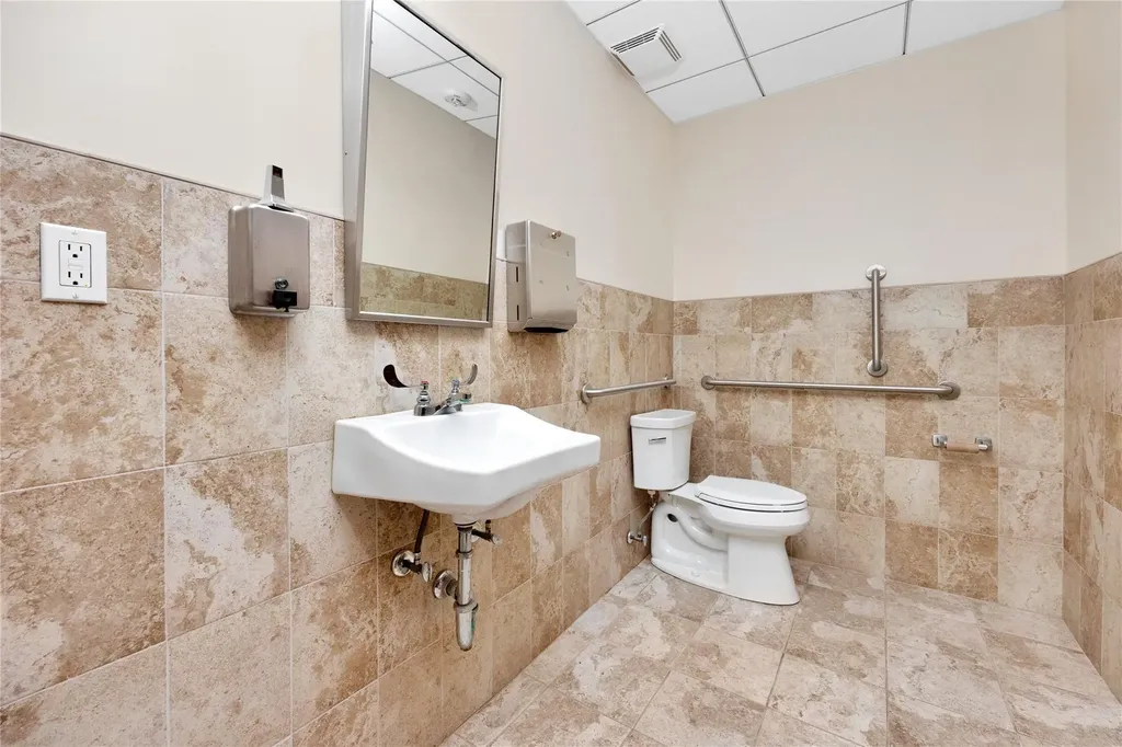 169 Liberty Avenue Mineola NY 11501