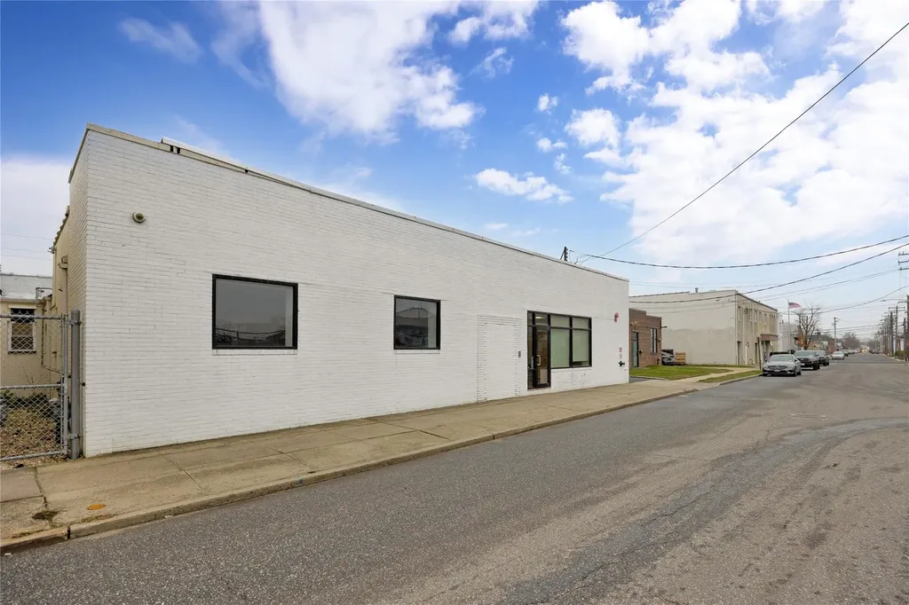 169 Liberty Avenue Mineola NY 11501