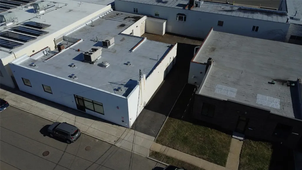 169 Liberty Avenue Mineola NY 11501