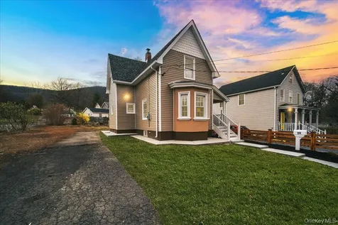 39 Washington Avenue Beacon NY 12508