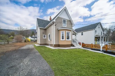 39 Washington Avenue Beacon NY 12508