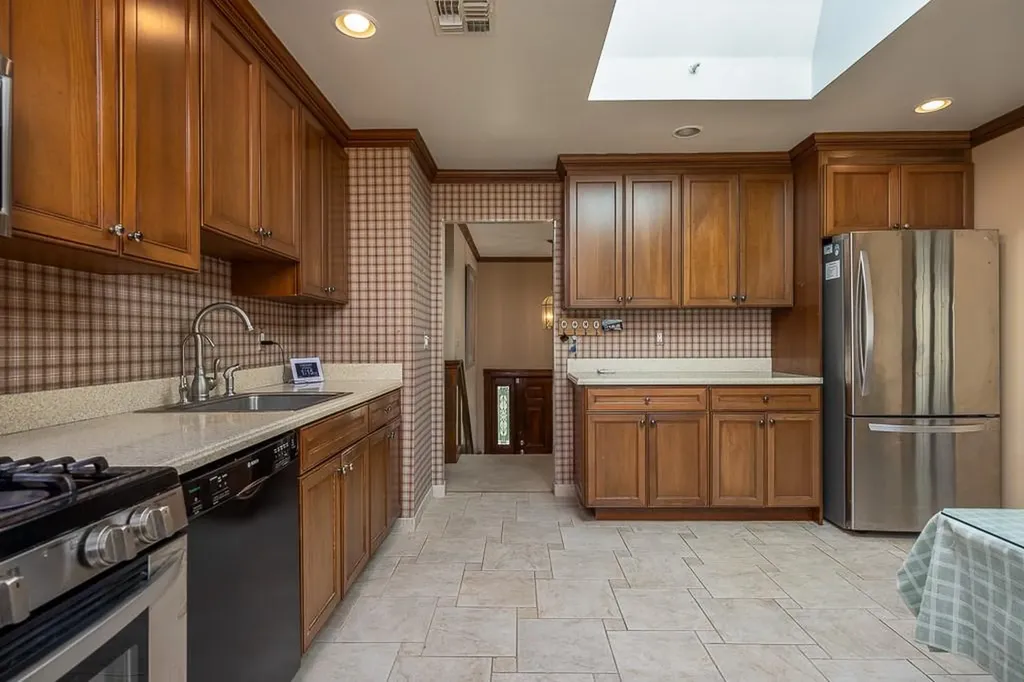 327 Route 210 Stony Point NY 10980