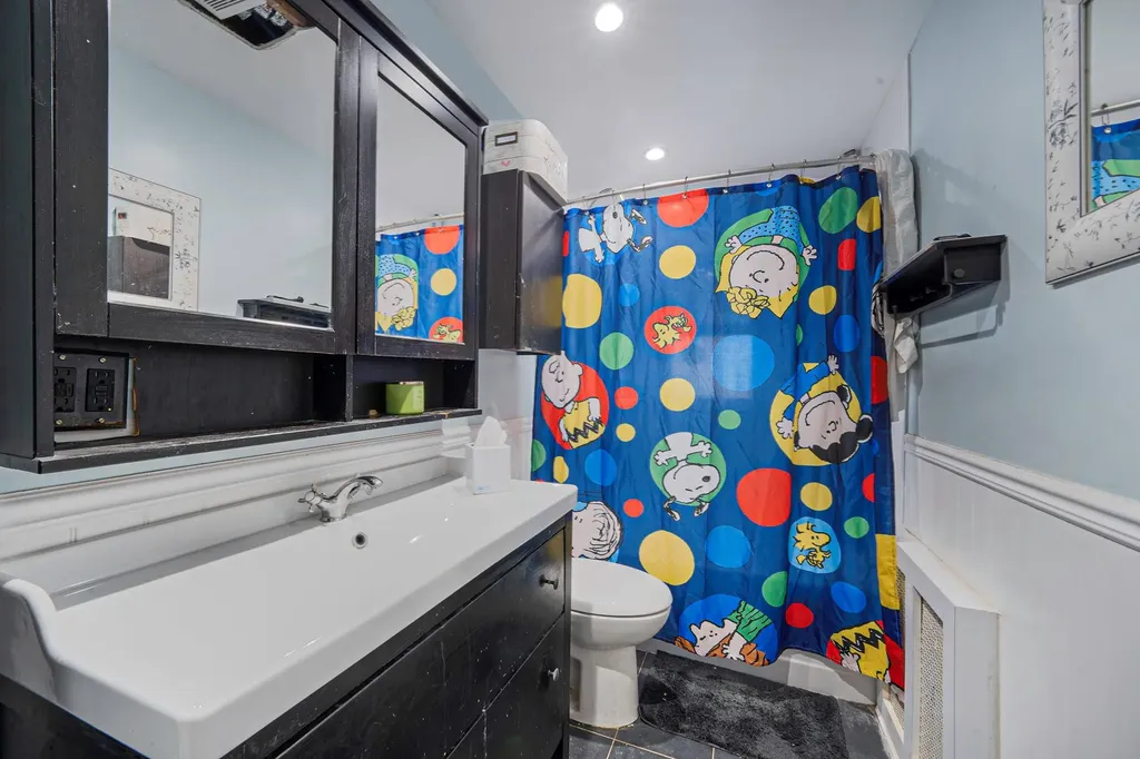175 Clement Avenue Elmont NY 11003