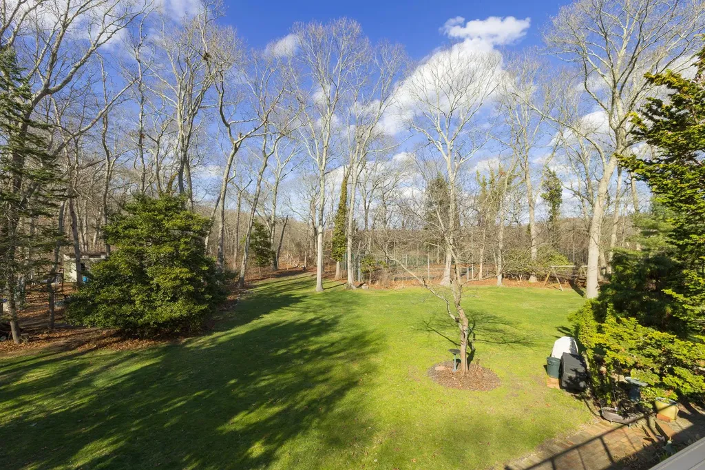 19 Stillwood Road Brookhaven NY 11719