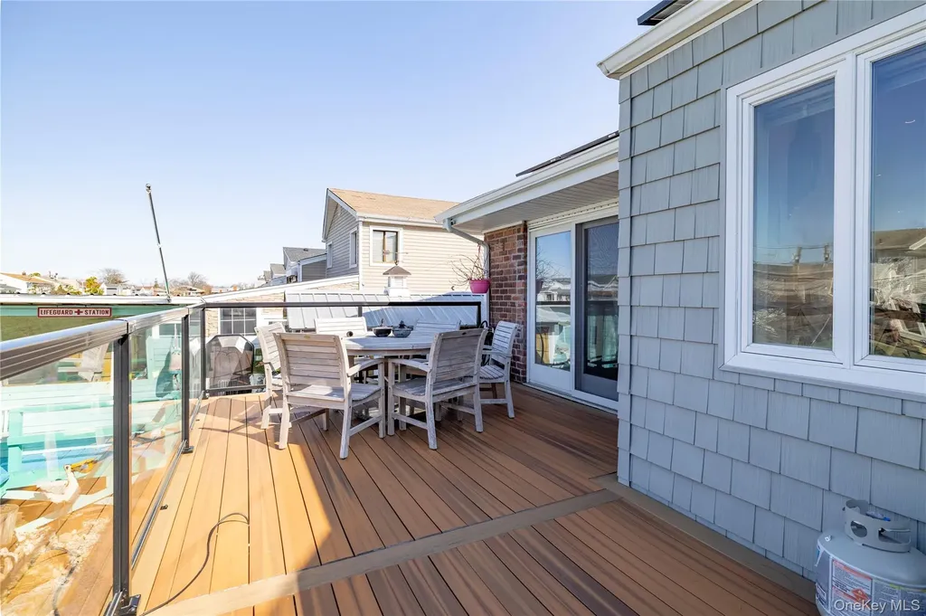 3320 Bertha Drive Baldwin NY 11510