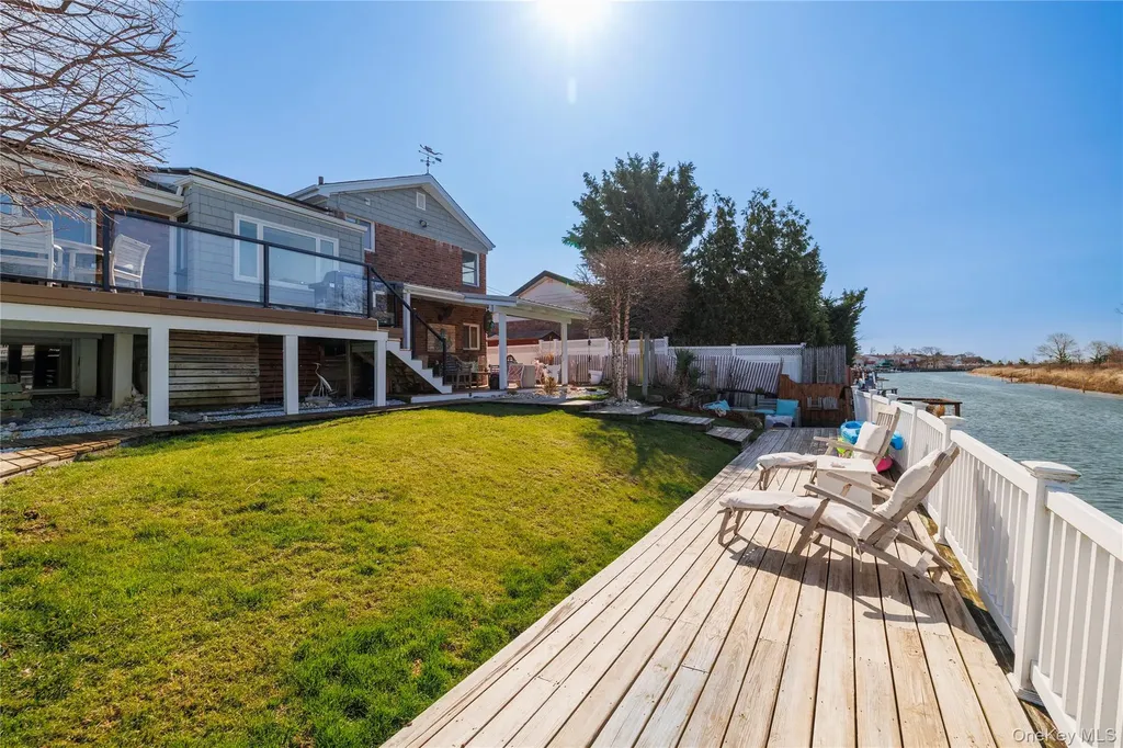 3320 Bertha Drive Baldwin NY 11510