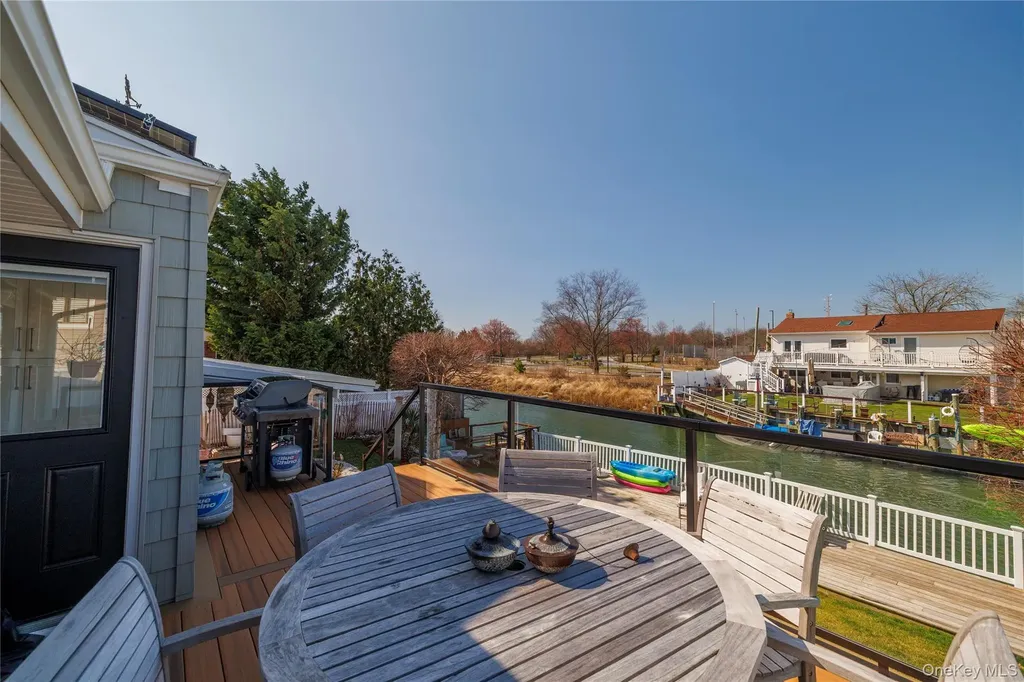 3320 Bertha Drive Baldwin NY 11510