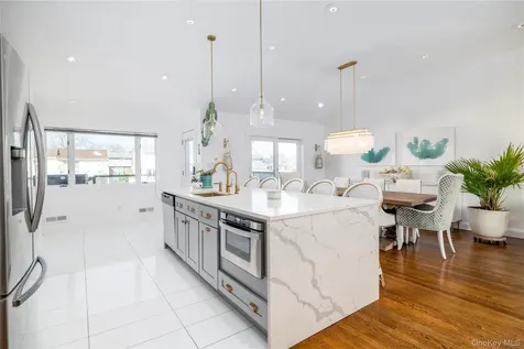 3320 Bertha Drive Baldwin NY 11510