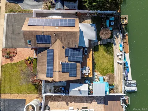 3320 Bertha Drive Baldwin NY 11510