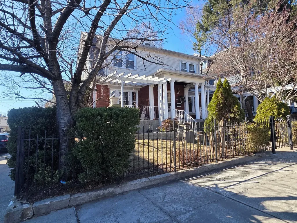 8540 Forest Parkway Woodhaven NY 11421