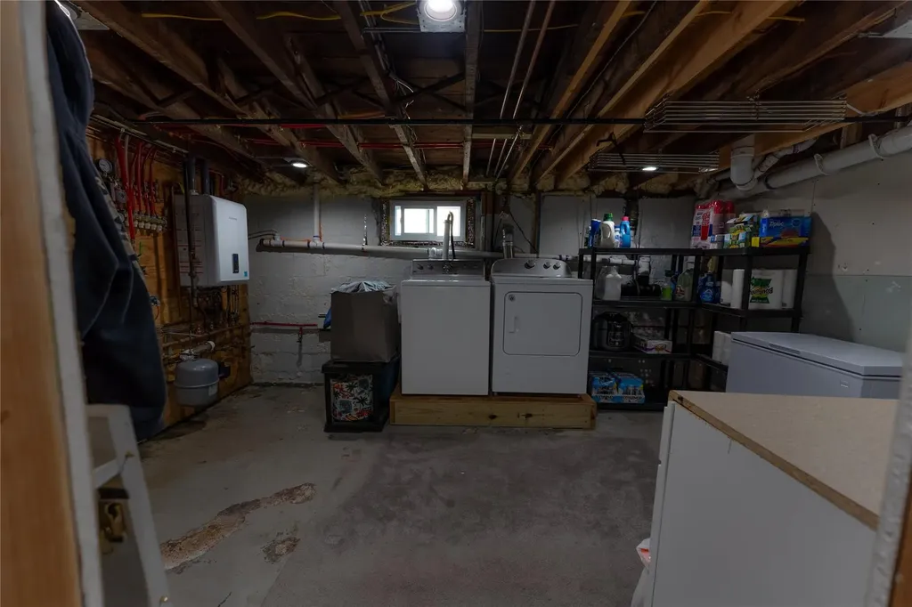 3281 3rd Street Oceanside NY 11572
